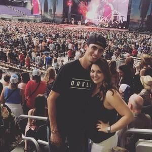 Meet your Posher, Cole